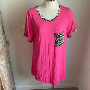 Southern stitch boutique pink and leopard print tunic blouse top size medium new